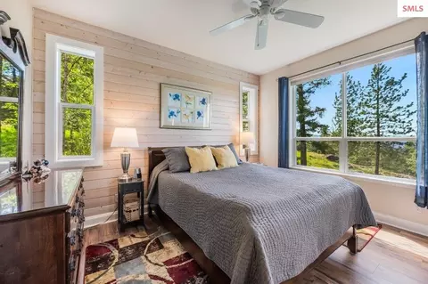 Bedroom - 90 Riverview Cir, Sandpoint, ID 83864 photo 3 of 8