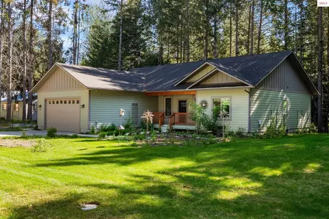 431 Park Ln, Sandpoint, ID 83864