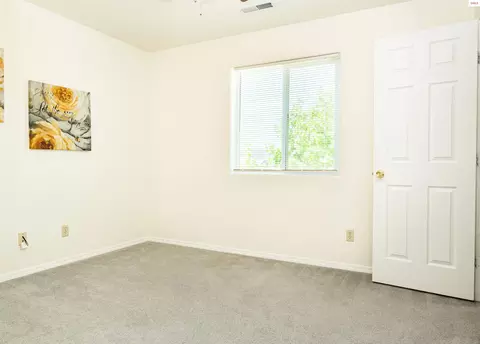 Bedroom - 1611 Cedar St, Sandpoint, ID 83864 photo 7 of 8