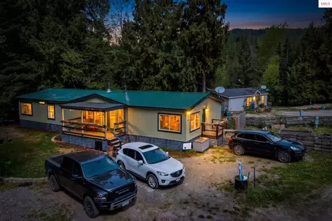 84 Big Burl, Sagle, ID 83860