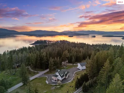 357 E David Thompson Rd, Hope, ID 83836