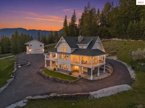 357 E David Thompson Rd, Hope, ID 83836