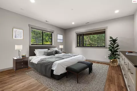 Bedroom - 1520 Wrenco Loop Rd, Sandpoint, ID 83864 photo 1 of 6