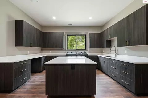 Kitchen - 1520 Wrenco Loop Rd, Sandpoint, ID 83864 photo 7 of 7