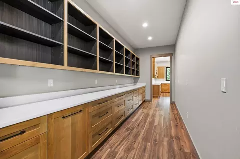 Entry Way - 1520 Wrenco Loop Rd, Sandpoint, ID 83864 photo 1 of 3