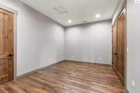 Bedroom - 1520 Wrenco Loop Rd, Sandpoint, ID 83864 photo 6 of 6
