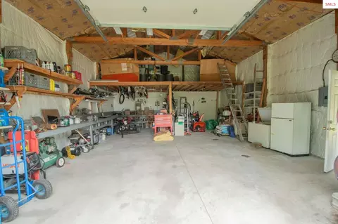 Other - 2884 Morris Rd, Naples, ID 83847 photo 9 of 28