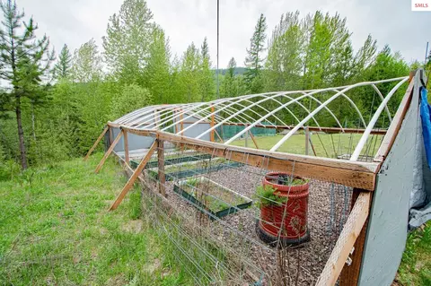 Exterior - 2884 Morris Rd, Naples, ID 83847 photo 10 of 14