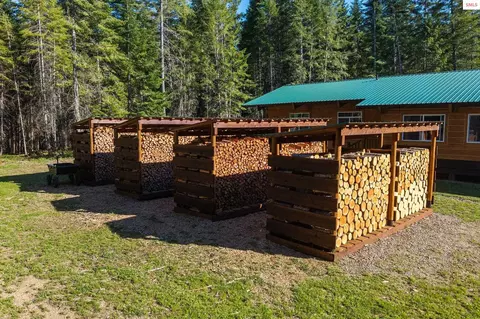 Exterior - 6693 River Rd, Clark Fork, ID 83811 photo 20 of 34