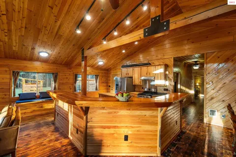 Kitchen - 6693 River Rd, Clark Fork, ID 83811 photo 3 of 5