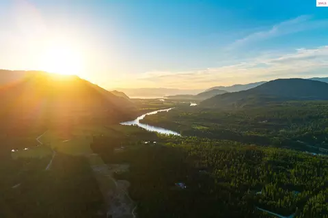 View/Area - 6693 River Rd, Clark Fork, ID 83811 photo 3 of 3
