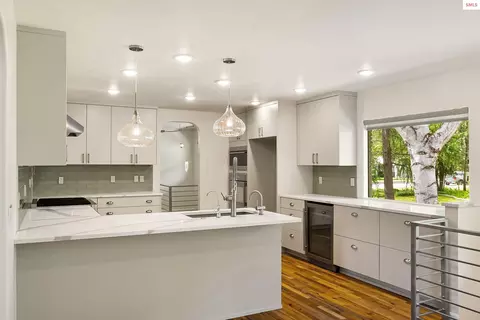 Kitchen - 1104 Birch St, Sandpoint, ID 83864 photo 3 of 6