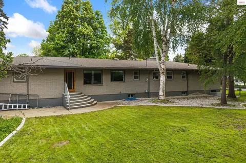 Exterior - 1104 Birch St, Sandpoint, ID 83864 photo 16 of 23