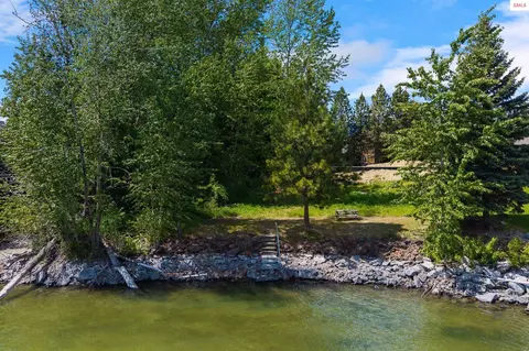 View/Area - 1104 Birch St, Sandpoint, ID 83864 photo 2 of 15