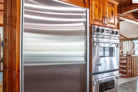 Kitchen - 433 Campbell Point Rd, Laclede, ID 83864 photo 5 of 5