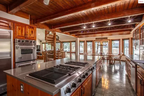 Kitchen - 433 Campbell Point Rd, Laclede, ID 83864 photo 1 of 5