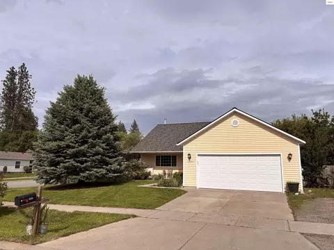 14364 N Cascade St, Rathdrum, ID 83858