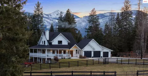 354 Buena Vis, Bonners Ferry, ID 83805