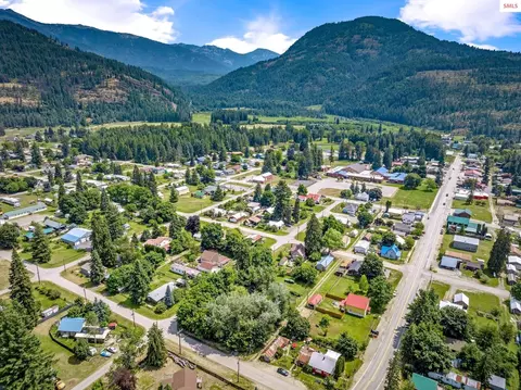 View/Area - 213 W 5th Ave, Clark Fork, ID 83811 photo 11 of 21