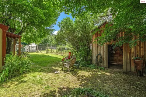 Exterior - 213 W 5th Ave, Clark Fork, ID 83811 photo 6 of 13