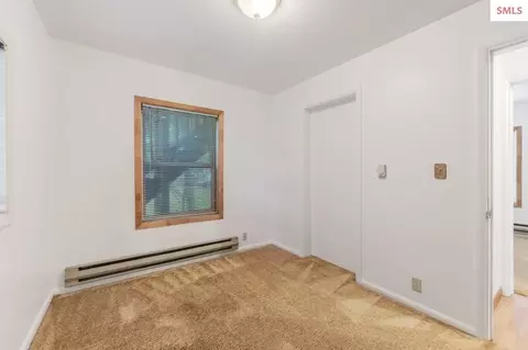 Bedroom - 213 W 5th Ave, Clark Fork, ID 83811 photo 2 of 8