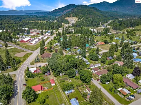 View/Area - 213 W 5th Ave, Clark Fork, ID 83811 photo 8 of 21