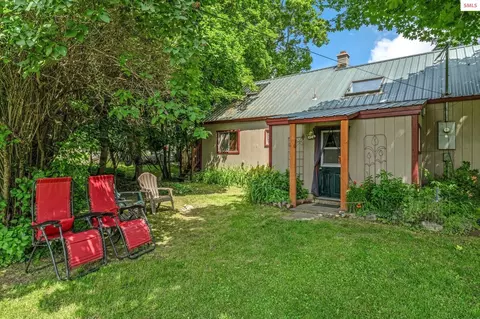 Exterior - 213 W 5th Ave, Clark Fork, ID 83811 photo 12 of 13