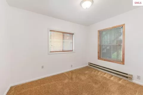 Bedroom - 213 W 5th Ave, Clark Fork, ID 83811 photo 1 of 8