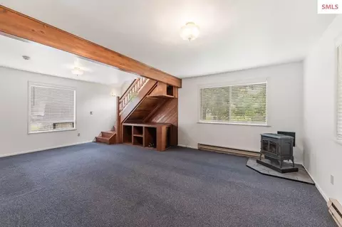 Living - 213 W 5th Ave, Clark Fork, ID 83811 photo 4 of 5