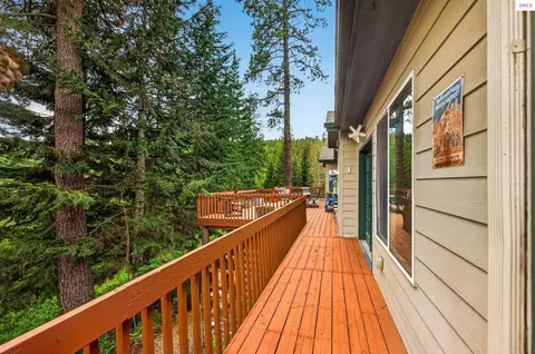 Exterior - 17461 N Right Fork Rd, Hauser, ID 83854 photo 14 of 36