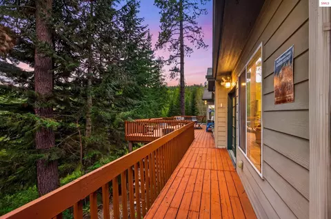 Exterior - 17461 N Right Fork Rd, Hauser, ID 83854 photo 8 of 36
