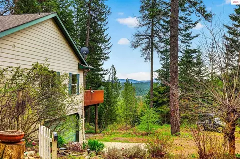Exterior - 17461 N Right Fork Rd, Hauser, ID 83854 photo 32 of 36