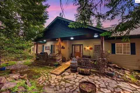 Exterior - 17461 N Right Fork Rd, Hauser, ID 83854 photo 3 of 36