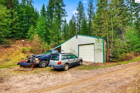 Exterior - 17461 N Right Fork Rd, Hauser, ID 83854 photo 24 of 36