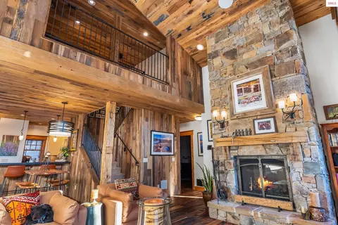 52 Waterdance Way, Sandpoint, ID 83864