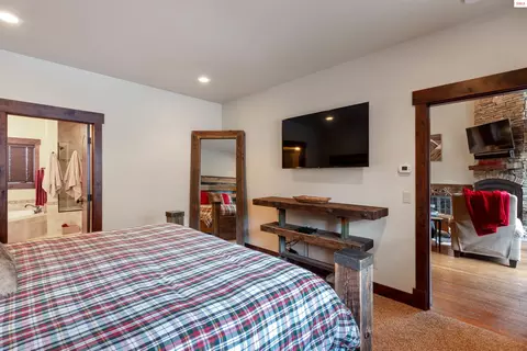Bedroom - 38 Avalanche Rd, Sandpoint, ID 83864 photo 2 of 5