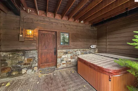 Exterior - 38 Avalanche Rd, Sandpoint, ID 83864 photo 4 of 5