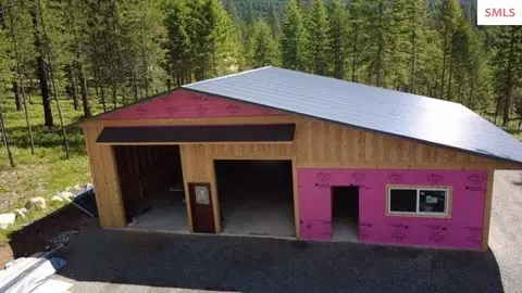 85 Cutlass Ln, Sagle, ID 83860