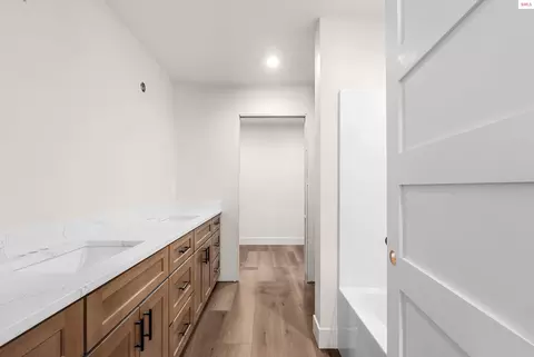 Entry Way - 360 Old Diamond Mill Loop, Oldtown, ID 83822 photo 3 of 3
