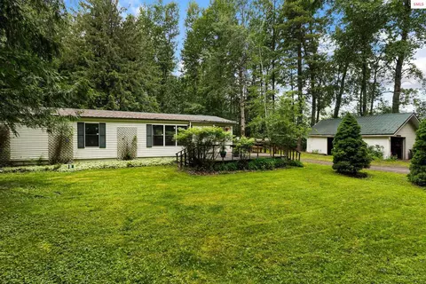 2409 N 2413 N Boyer Ave, Sandpoint, ID 83864
