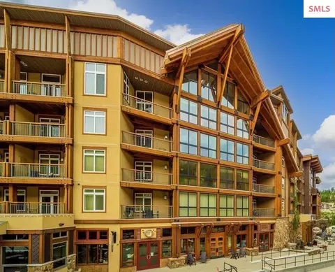 124 Village Ln #204, Sandpoint, ID 83864