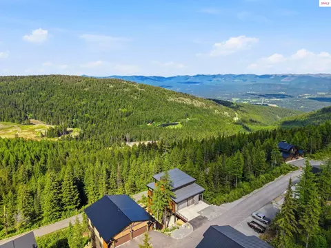 View/Area - 277 Blizzard Dr, Sandpoint, ID 83864 photo 2 of 5