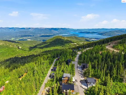 View/Area - 277 Blizzard Dr, Sandpoint, ID 83864 photo 1 of 5