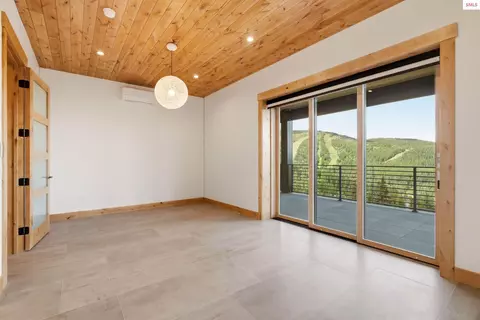 Bedroom - 277 Blizzard Dr, Sandpoint, ID 83864 photo 1 of 1