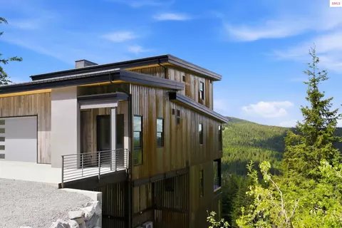 Exterior - 277 Blizzard Dr, Sandpoint, ID 83864 photo 16 of 19