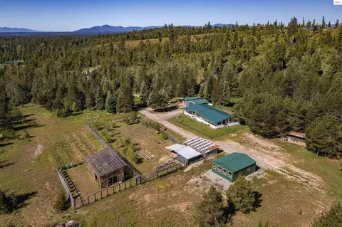 871 Foothill Dr, Athol, ID 83801