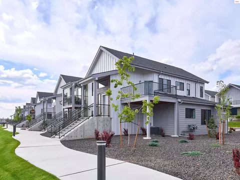 Exterior - 1229 E Millworx Loop, Post Falls, ID 83854 photo 4 of 8