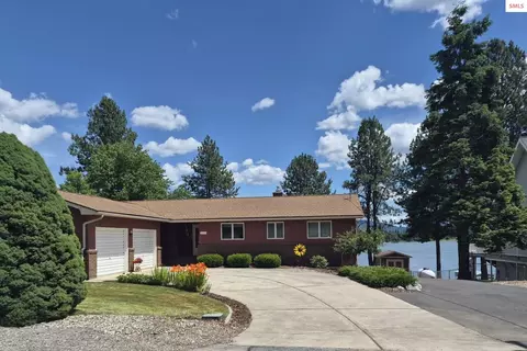 419 Campbell Point Rd, Sandpoint, ID 83864