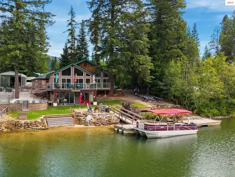 36 Gosling Point Rd, Priest River, ID 83856