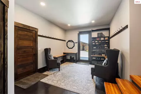 Entry Way - 270 Blizzard Dr, Sandpoint, ID 83864 photo 9 of 9